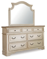 Realyn Queen Panel Bed, Dresser, Mirror and 2 Nightstands